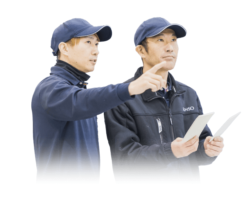 山創の社員が対話する様子